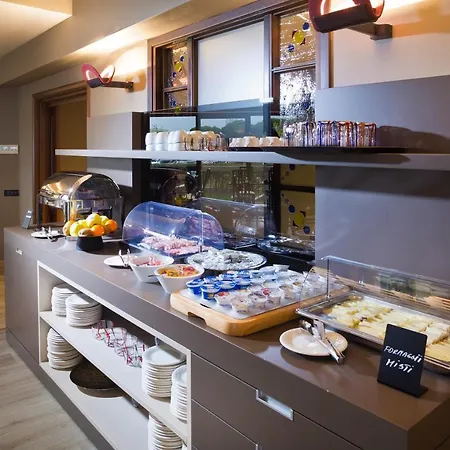 Alevic Hotel 4*