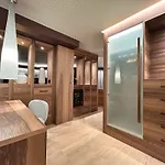 Alevic Hotel 4*