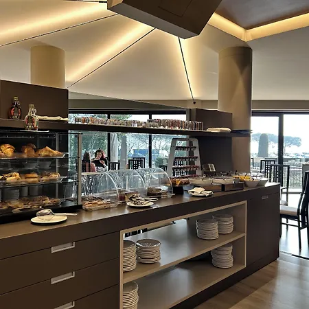 Alevic Hotel 4*