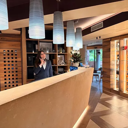 Alevic 4* Sirmione